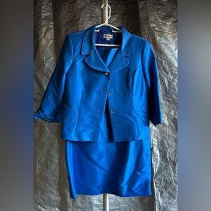 Chic Women's Blue Skirt Set